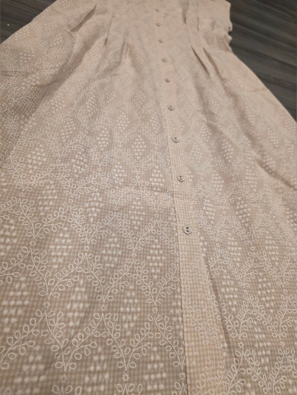 Gigio USA Eyelet Collared Beige Midi Dress NWT - Picture 5 of 13